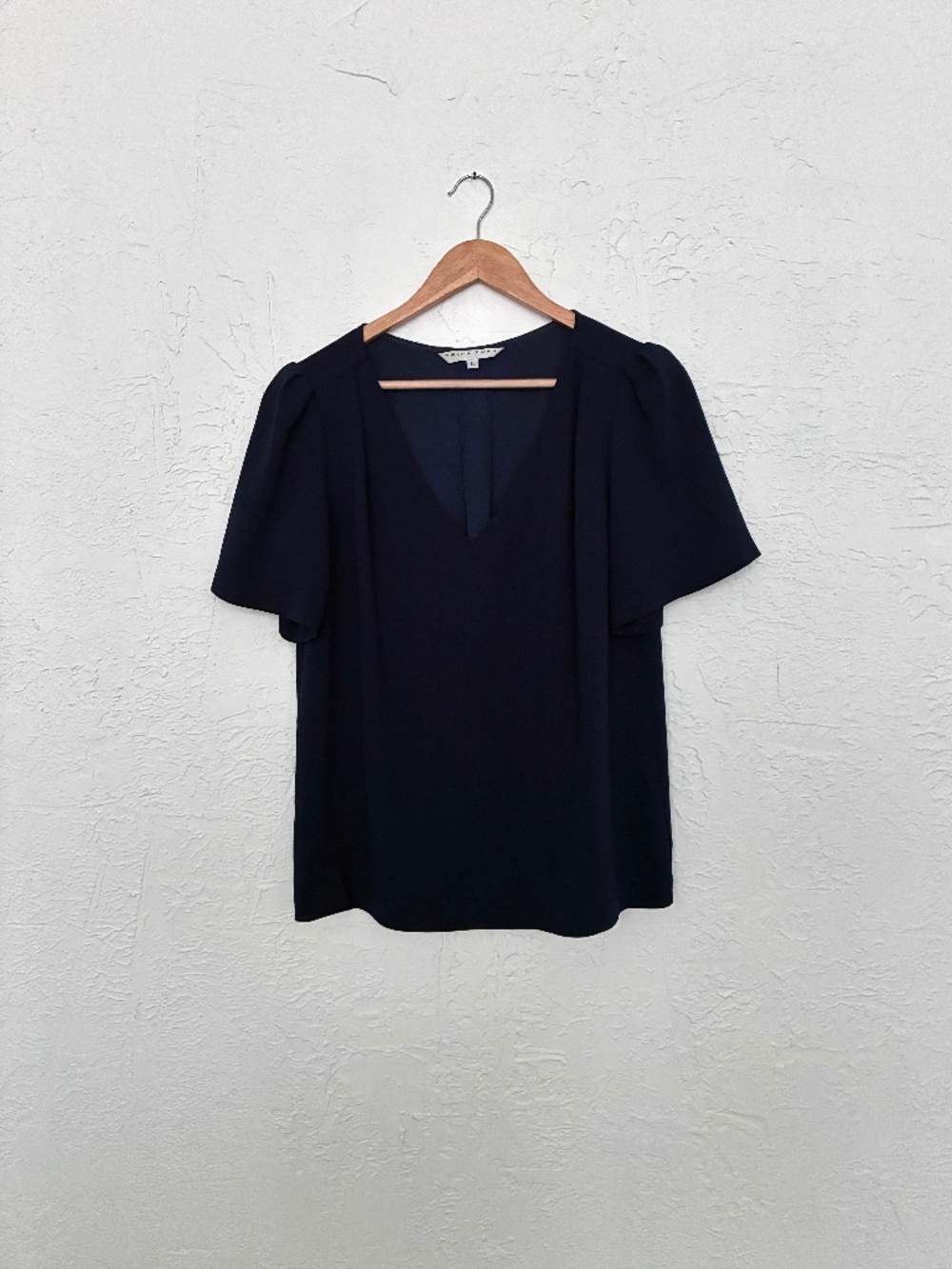 Trina Turk Navy Blue V Neck Blouse Size Large Pleated Back
